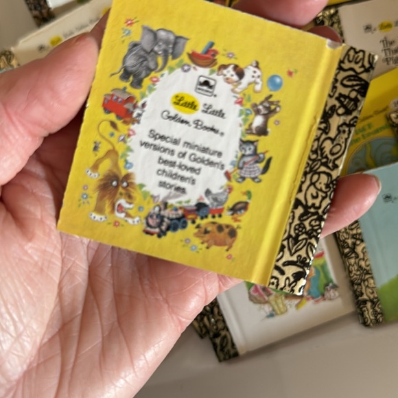 Mini Little Golden Books - Picture 2 of 2